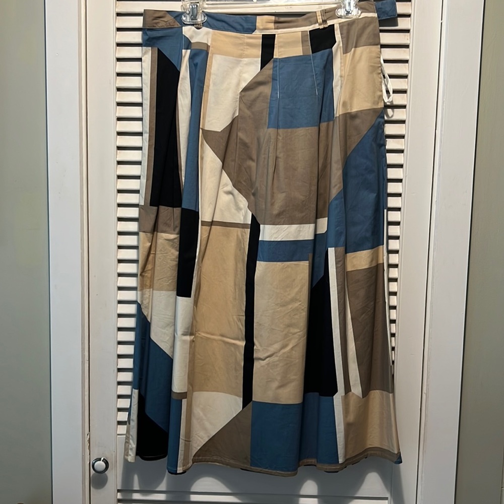 Vintage DLG multicolored cotton pleated skirt.